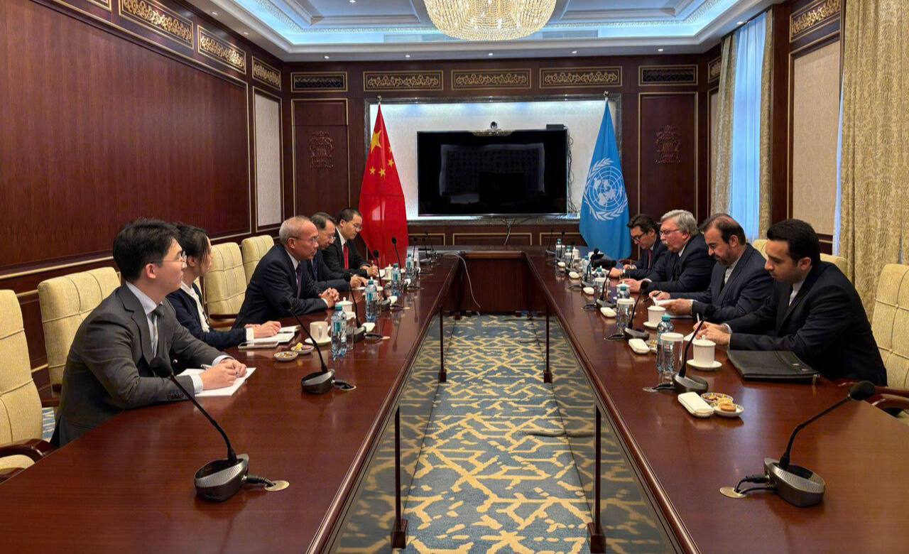 رایزنی سهجانبه ایران، روسیه و چین درباره پرونده هستهای تهران