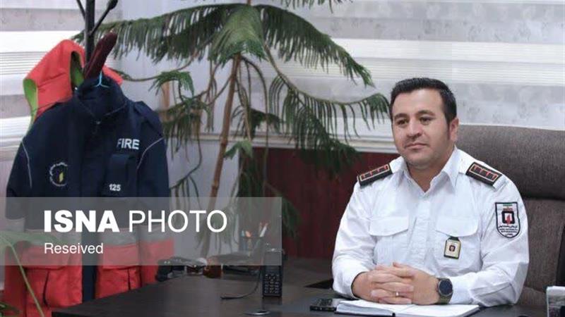 نجات ۳۰ شهروند زنجانی از میان دود و آتش در مجتمع الماس