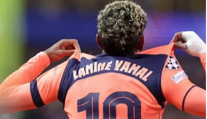 حمله به منتقدان یامال؛ حواشی را درک نمیکنم