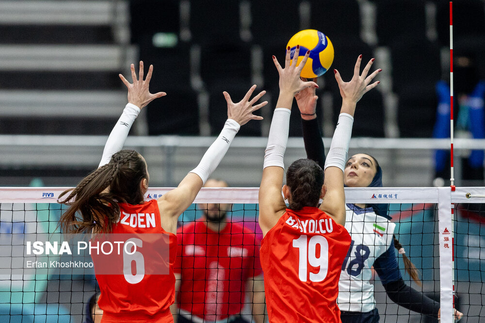 بازیهای کشورهای اسلامی ۲۰۲۵ ریاض ؛ دیدار تیمهای والیبال ایران و ترکیه