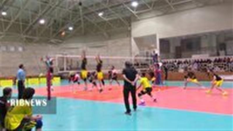 یک پیروزی و یک شکست ره آورد نمایندگان قم از لیگ یک والیبال