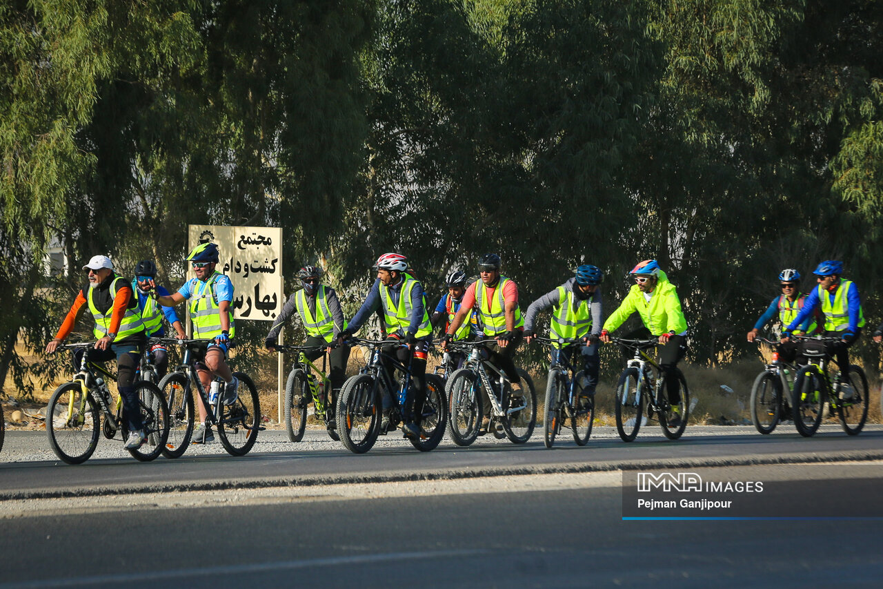 همایش پاکسازی داوطلبانه محیط زیست قلعه‌شور