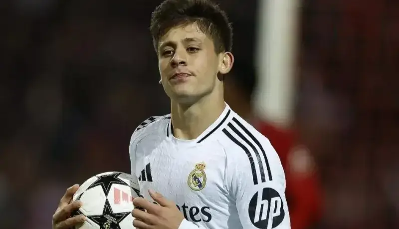 آردا گولر: رئال امسال همه جامها را میخواهد