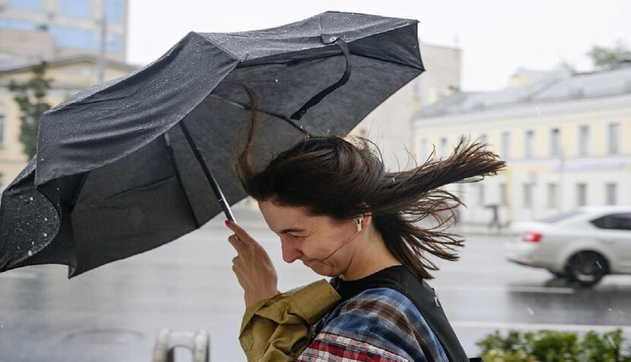 آسیبی که استفاده از یک هدفون به شنوایی میزند