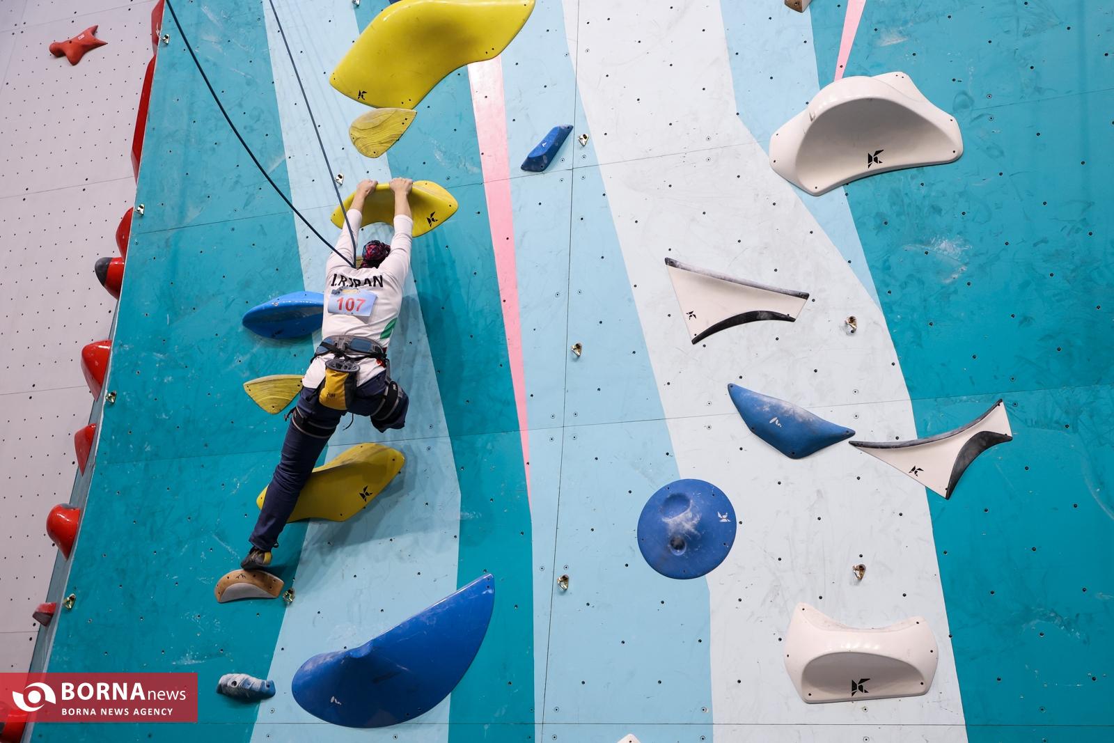 فینال دهمین دوره مسابقات پارا سنگ نوردی توانیابان زنان
