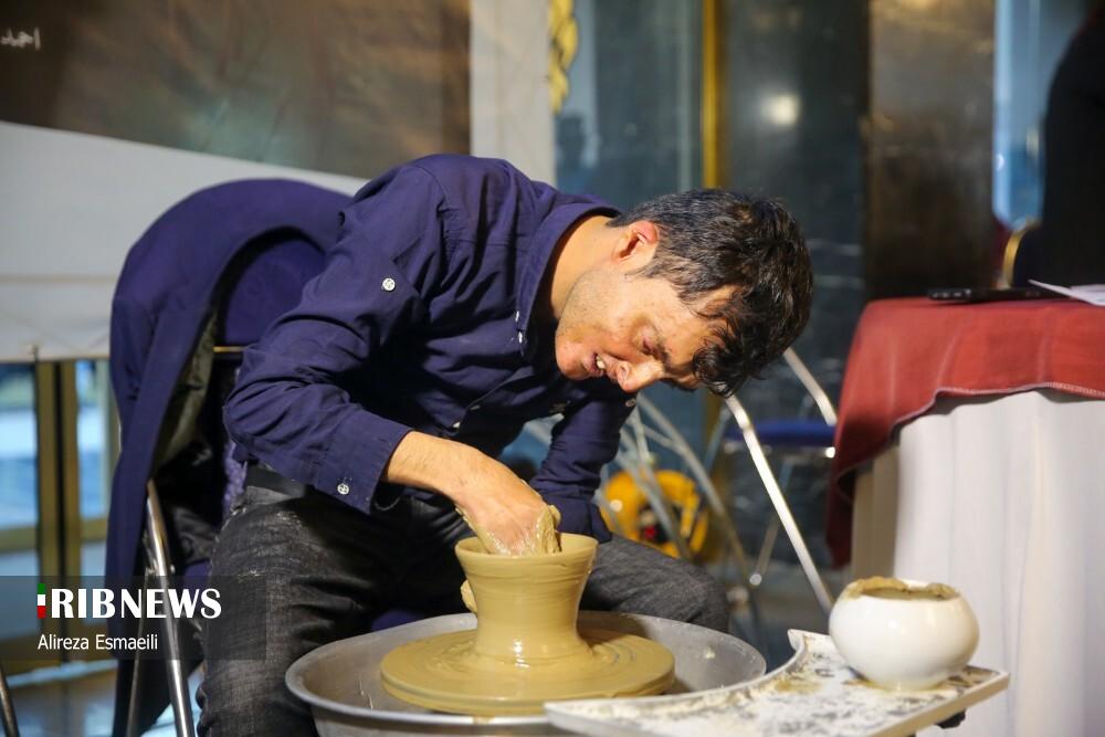 اکران فیلم مستند «پرواز پروانه‌ها» در تالار وحدت تهران