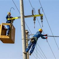 خاموشی برق چند نقطه از ایلام برای توسعه شبکه