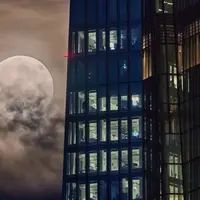  پدیده شگفت‌انگیز ابرماه نوامبر از دید مردمان سراسر جهان