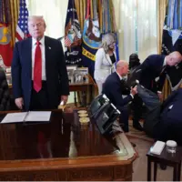 ماجرای غش کردن فردی در اتاق بیضی کاخ سفید چه بود؟