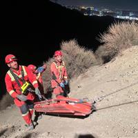 سقوط جوان ۱۸ ساله به دره در جاده وردیج / نجات معجزهآسای راکب موتورسیکلت