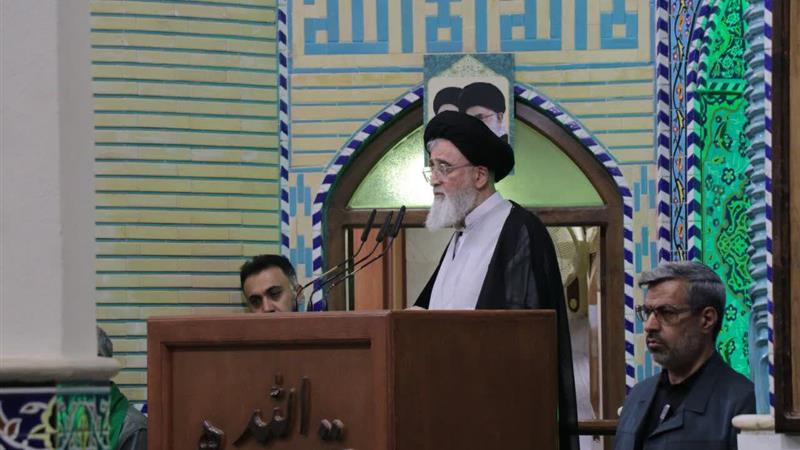 امام جمعه موقت یزد: وحدت و استقامت نیاز اصلی برای شکست دشمن است