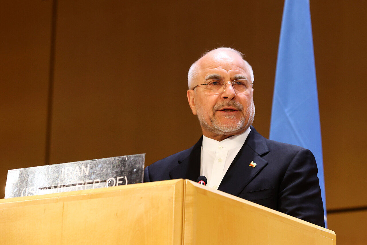 شبکه پاکستانی: تهران برای پیوستن به پیمان دفاعی اسلامآباد-ریاض تمایل دارد