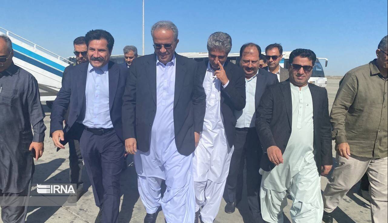 معاون رئیسجمهور در امور توسعه روستایی وارد چابهار شد