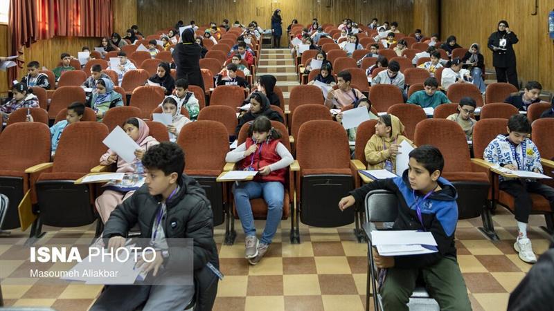 ۶۰۰ نفر در اولین دوره مسابقه زبان انگلیسی «لینگوکاپ» البرز شرکت کردند