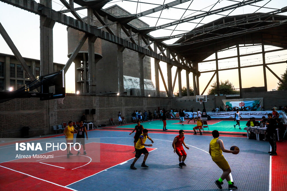 چهارمین دوره مسابقات «قهرمان شهر»