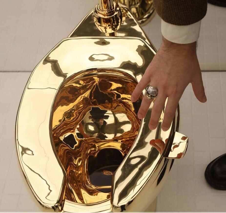 تصاویر دیدنی امروز؛ از خسارات توفان های موسمی تا سالگرد انقلاب اکتبر روسیه