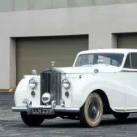 رولزرویس فانتوم؛ خودروی جذابی که باورش سخته ماله 30 سال پیشه!