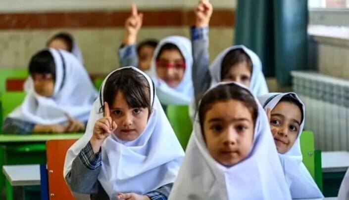 واکنش مشاور وزیر آموزش و پرورش بر «کاهش سن ورود به مدرسه»