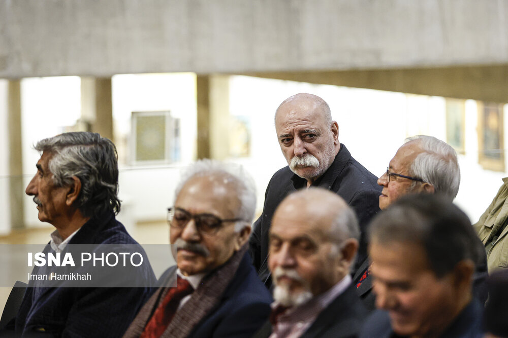 سومین نمایشگاه بزرگ آثار هنرهای تجسمی هنرمندان پیشکسوت