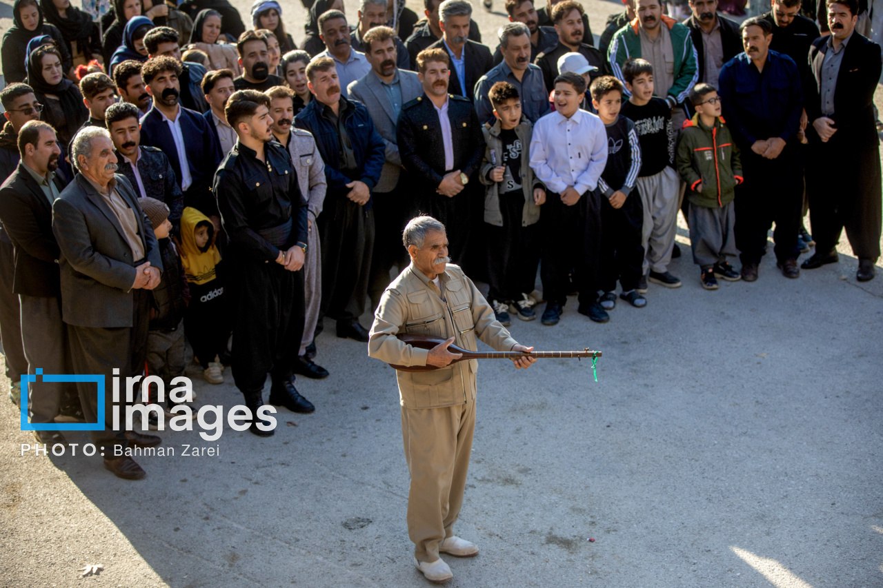 ​​​​​​​آیین «خاونکار» و نغمه تنبور روستای «توت‌شامی»