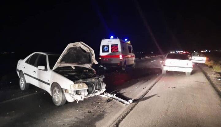 برخورد ۲ خودرو در محور ارومیه - سلماس ۹ مصدوم برجای گذاشت