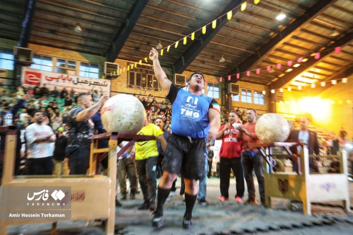 مسابقات قویترین مردان ایران در ملایر