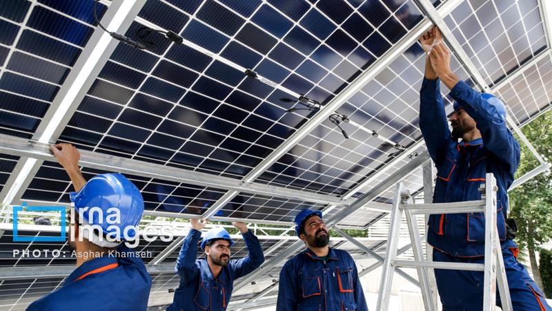 تولید روزانه ۶.۸ مگاوات برق از پشتبام خانههای خراسان شمالی