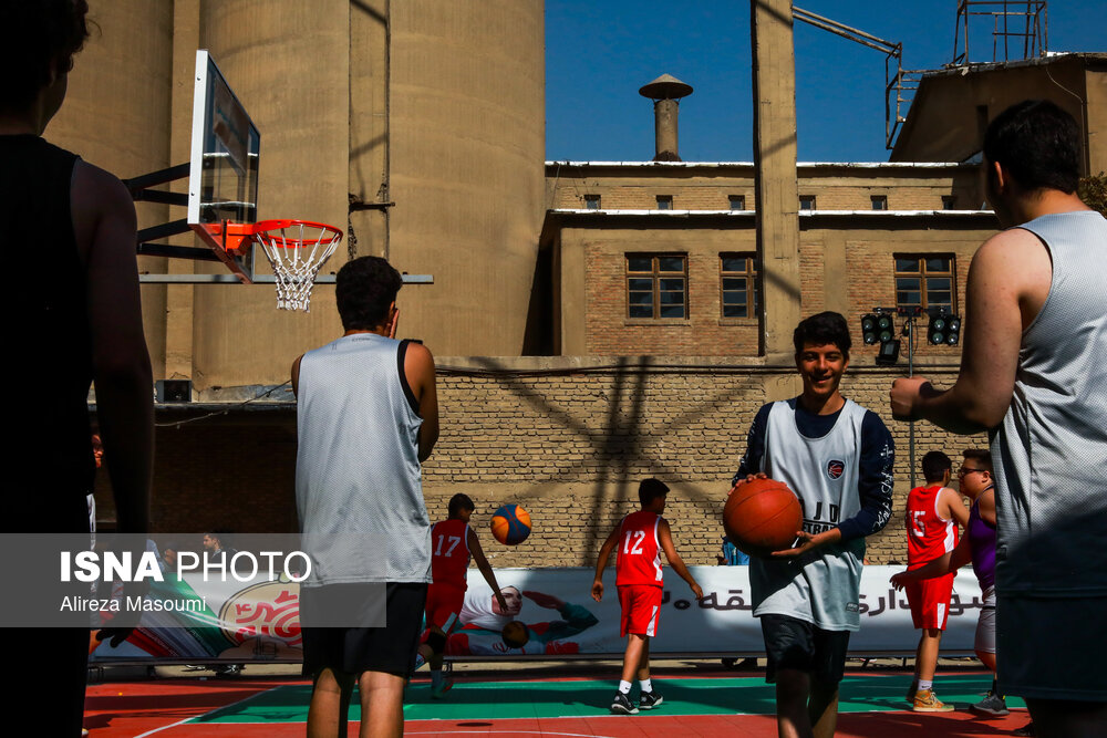 چهارمین دوره مسابقات «قهرمان شهر»