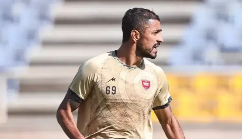 واکنش گلزن پرسپولیس به شایعه صحبت علیه هاشمیان