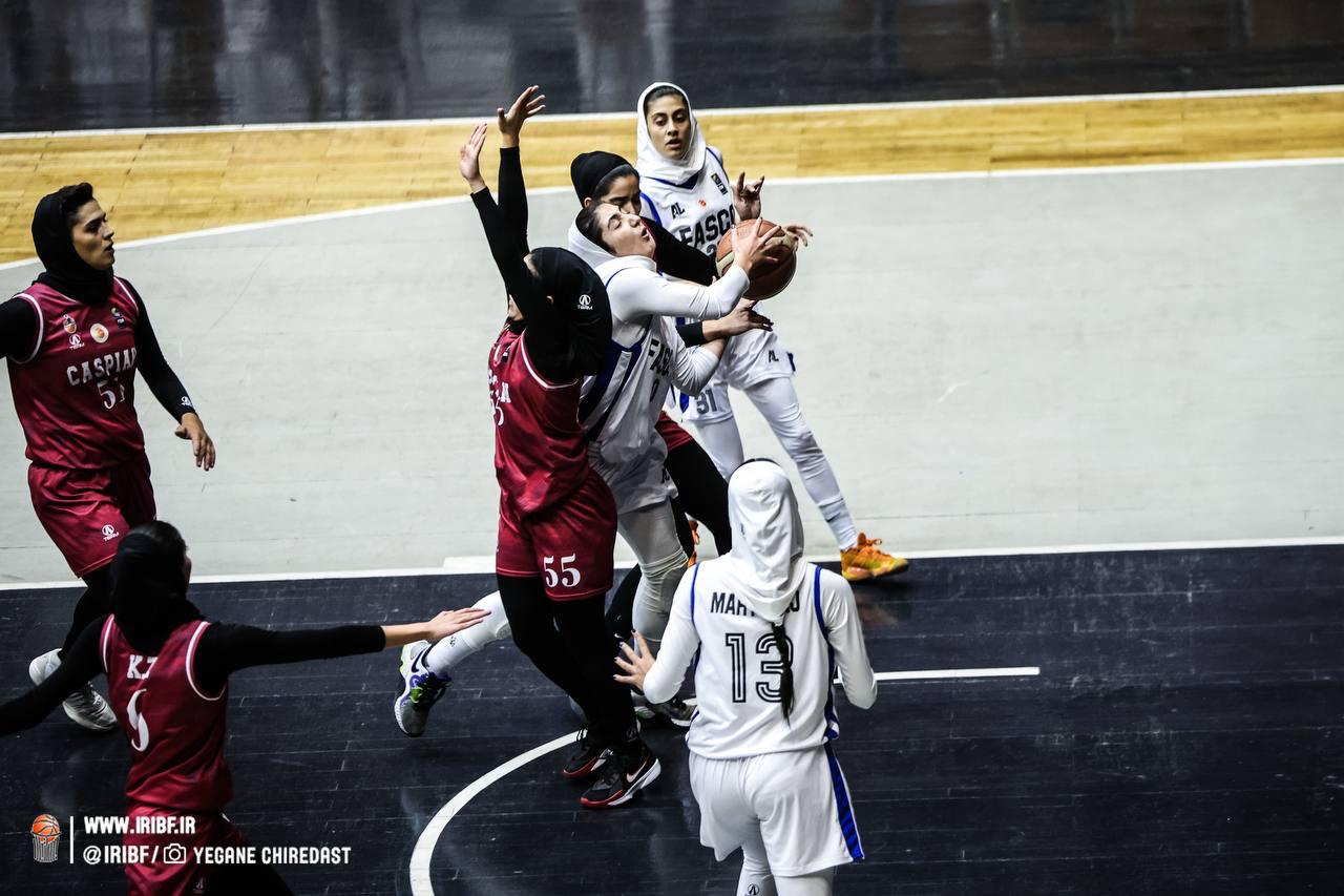 تصاویری از رقابت های هفته سوم لیگ برتر بسکتبال بانوان