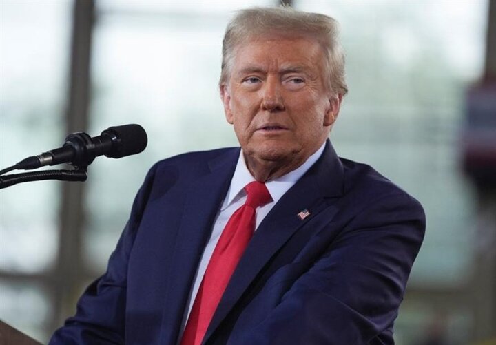 ترامپ: بایدن آمریکا را به آستانه نابودی کشاند