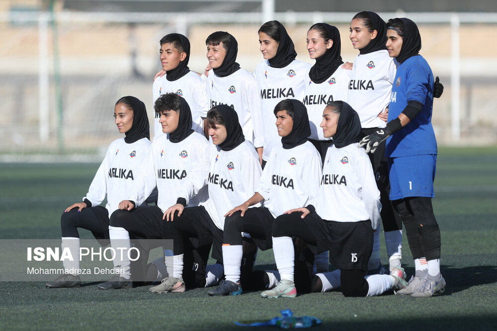 هفته هشتم لیگ برتر فوتبال بانوان؛ فرا ایساتیس کران - سپاهان