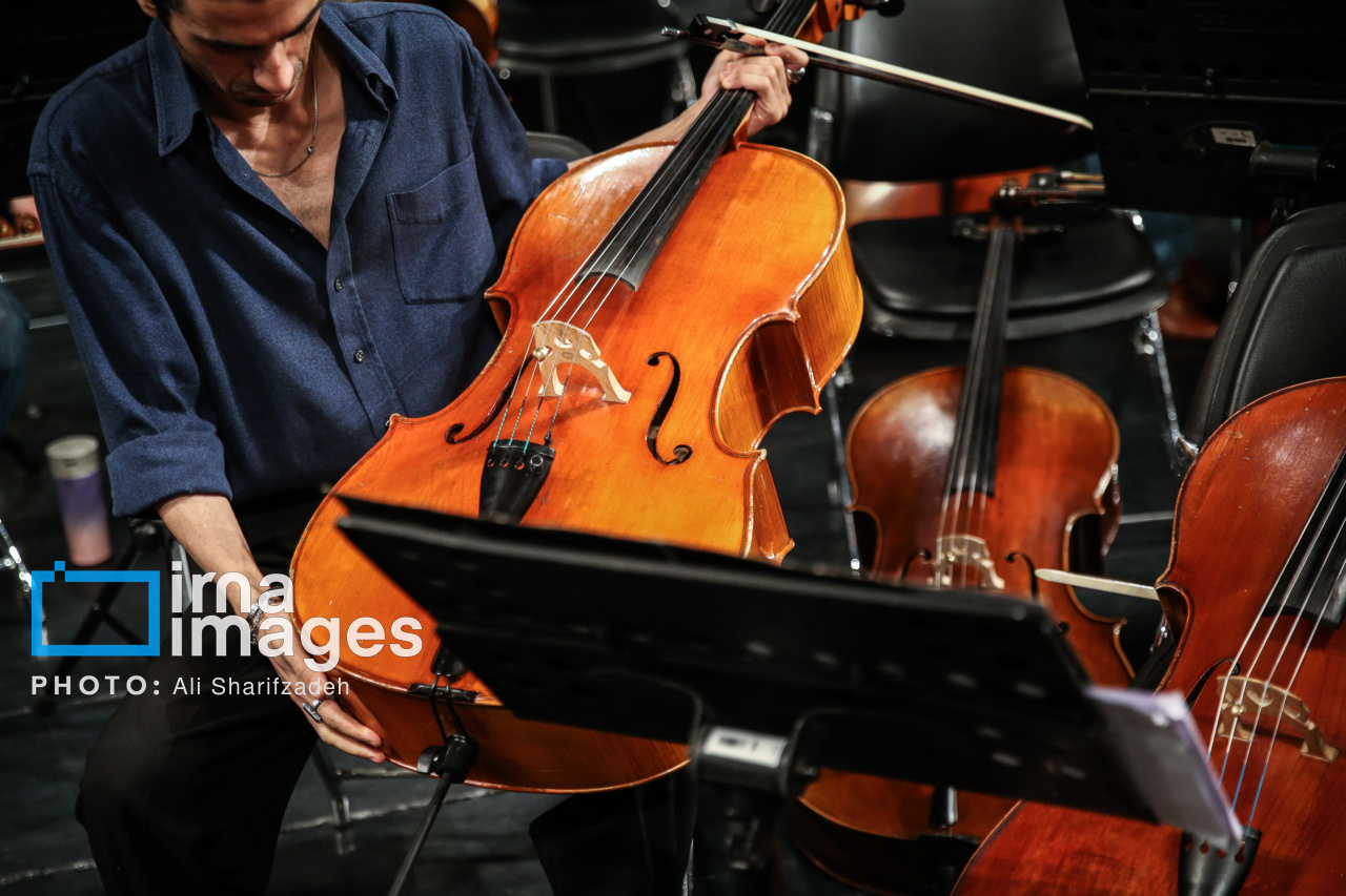 تمرین ارکستر سمفونیک تهران