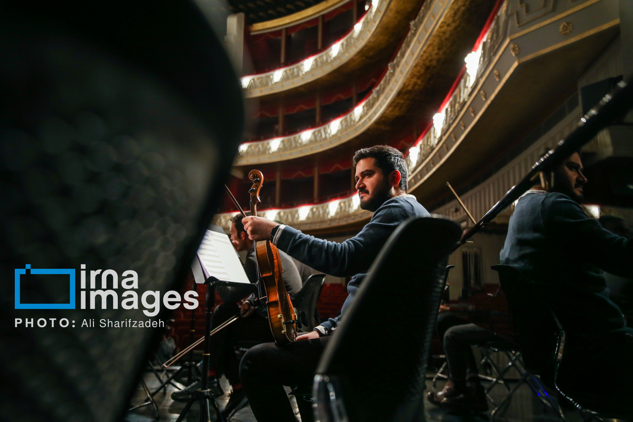 تمرین ارکستر سمفونیک تهران