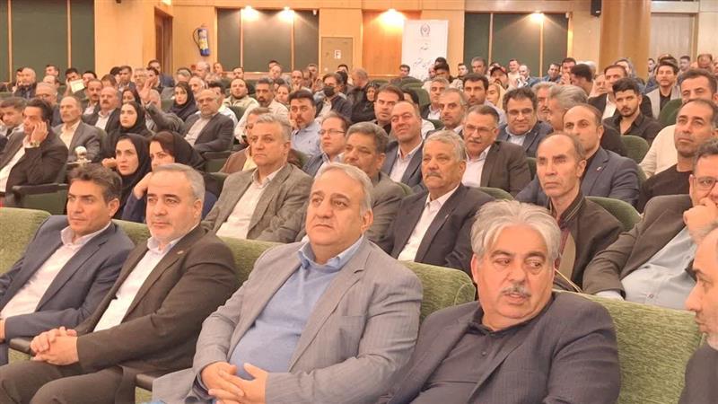 ضرورت راه اندازی سامانه تسهیلات هوشمند اصناف در البرز