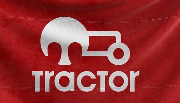 یادگارهای دروازه بان فقید تراکتورسازی به موزه فوتبال آذربایجان اهدا شد