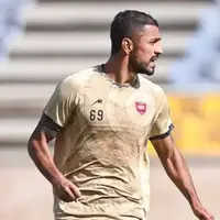 واکنش گلزن پرسپولیس به شایعه صحبت علیه هاشمیان