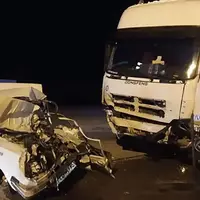 تصادف مرگبار پیکان با تریلی؛ ۳ نفر کشته شدند
