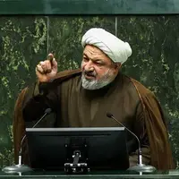 رسایی: نباید همزمان نرخ ارز را بالا برد و با کالابرگ مردم را ساکت کرد