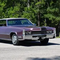 اگه میخوای یک قدرت اصیل آمریکایی ببینی, فقط کافیه به کادیلاک الدورادو نگاه کنی!