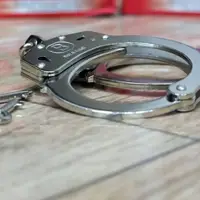 دستگیری پزشک قلابی که در خانه عمل زیبایی انجام میداد!