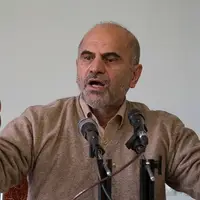 فرشاد مومنی: با تاسیس بانک‌های خصوصی نرخ رشد نقدینگی ده‌هزار درصد شد!