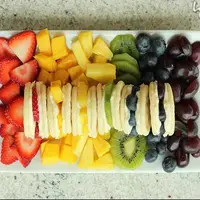 ساندویچ های بیسکویت و میوه رنگین کمانی