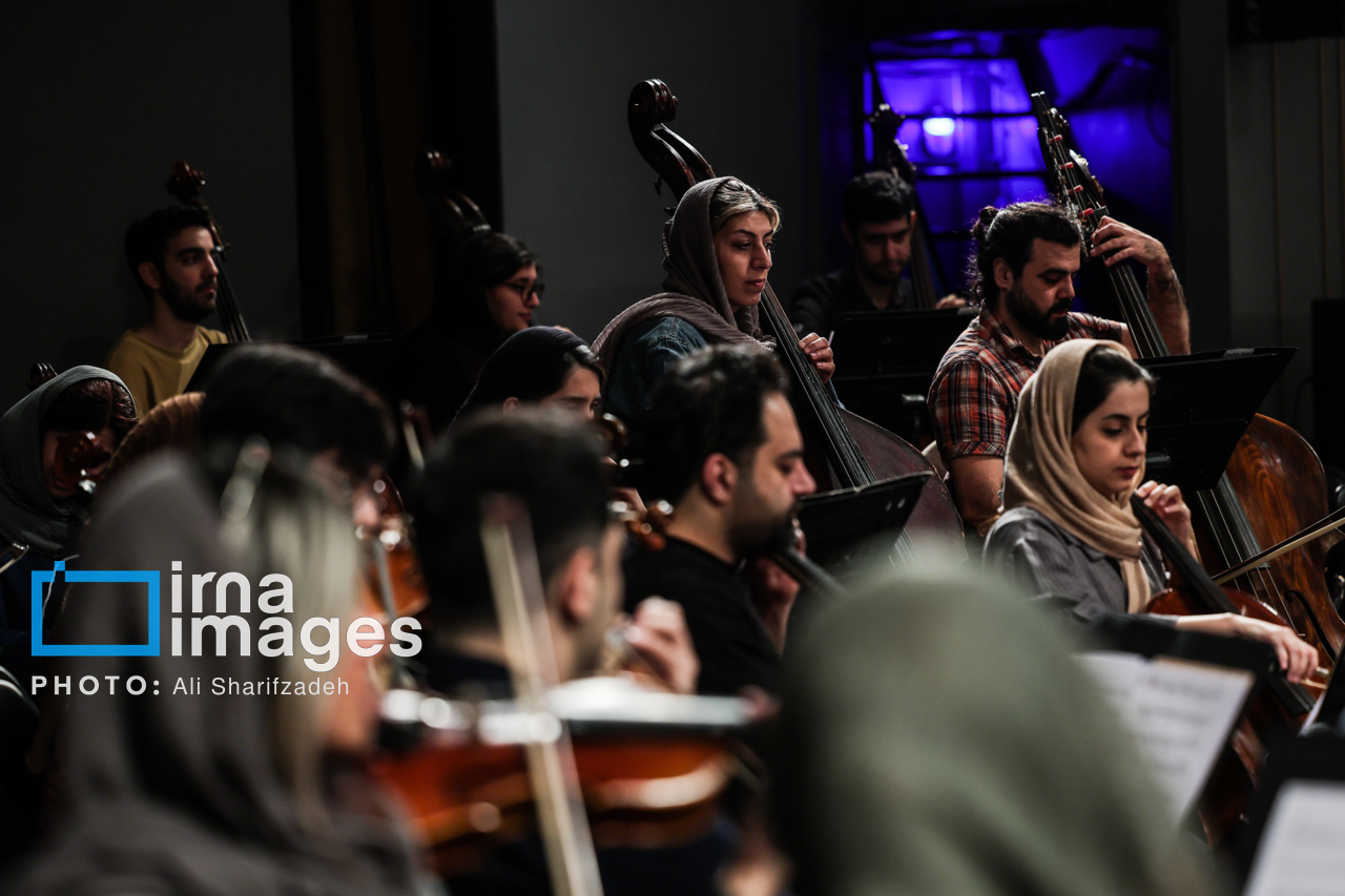 تمرین ارکستر سمفونیک تهران