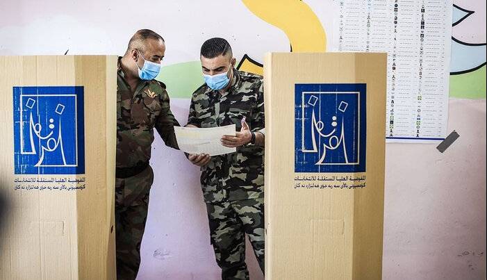 نخستین دور رأی‌گیری در انتخابات پارلمانی عراق به روایت تصویر