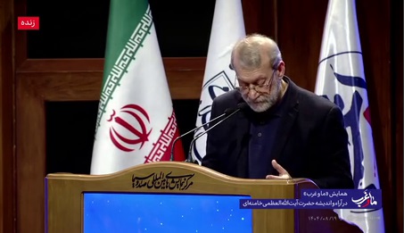 طعنه لاریجانی به غربیها: اسب تازی اگر ضعیف بود، همچنان از طویلهای خر بِه