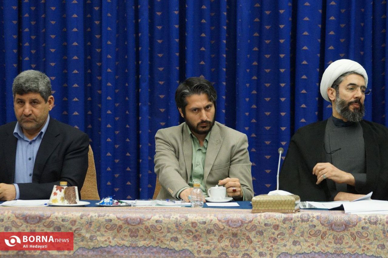 عکس/ جلسه شورای عالی جوانان با حضور رئیس‌جمهور