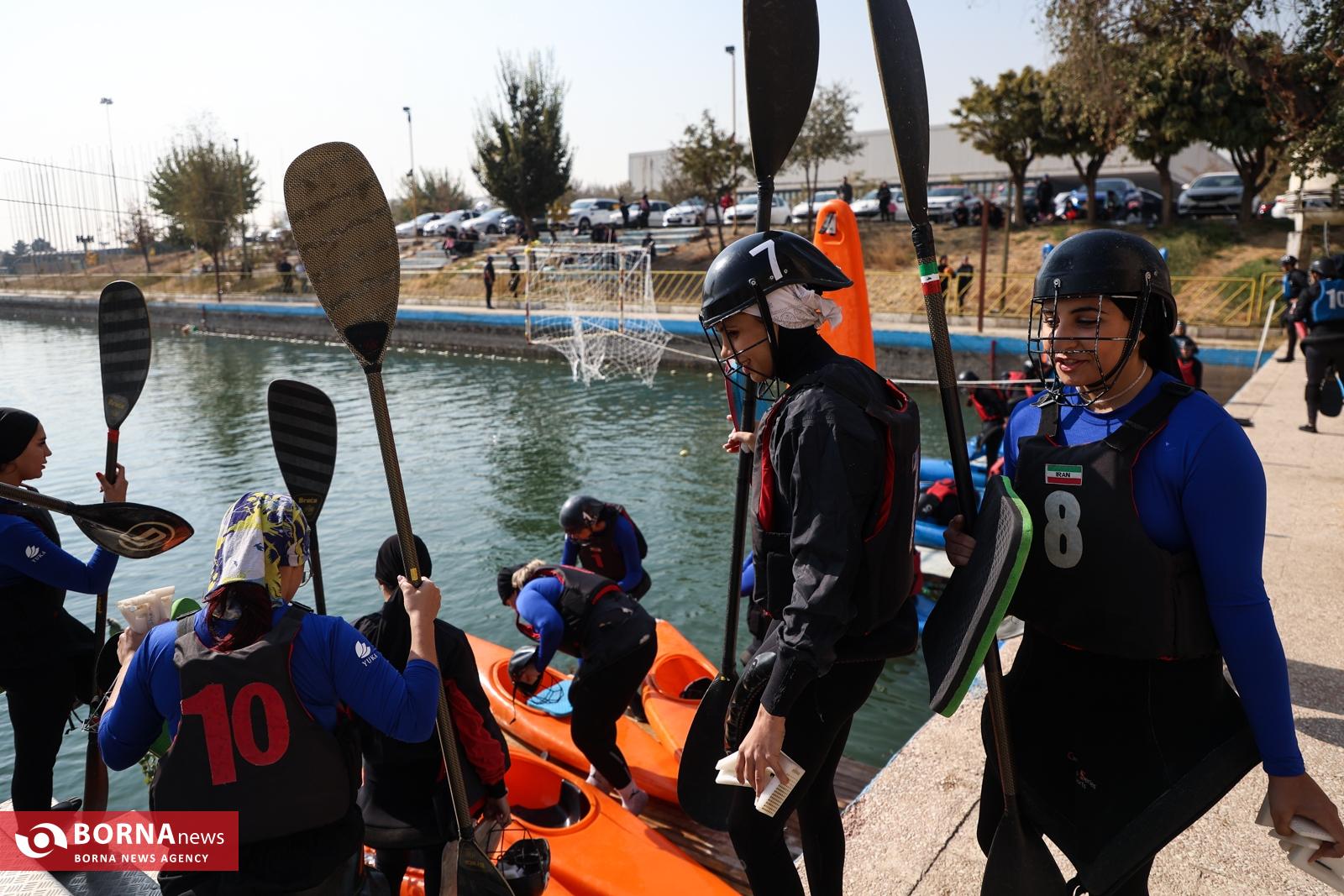 لیگ کانوپولو دختران