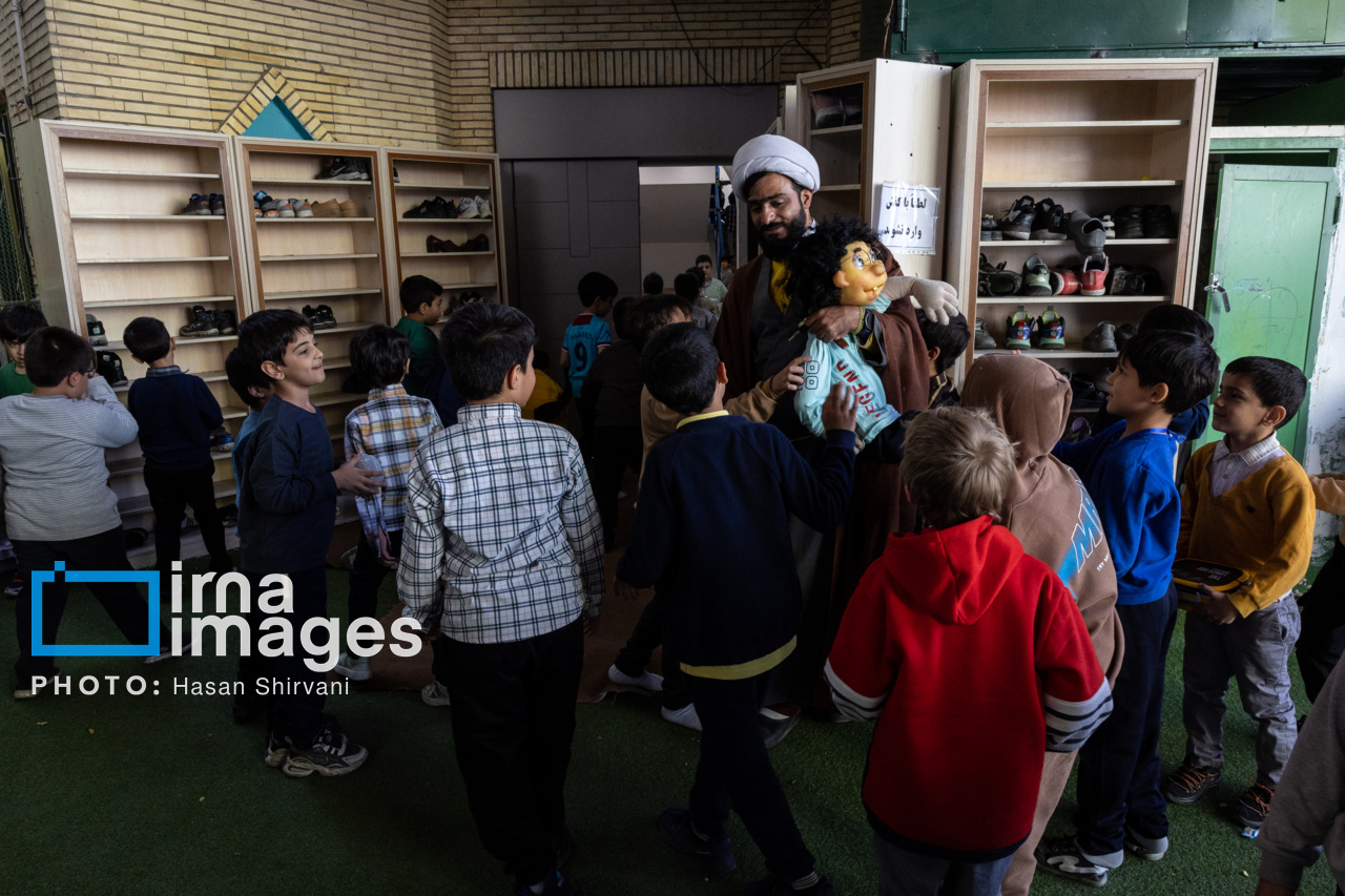 نیما ته‌تغاری حاج آقا