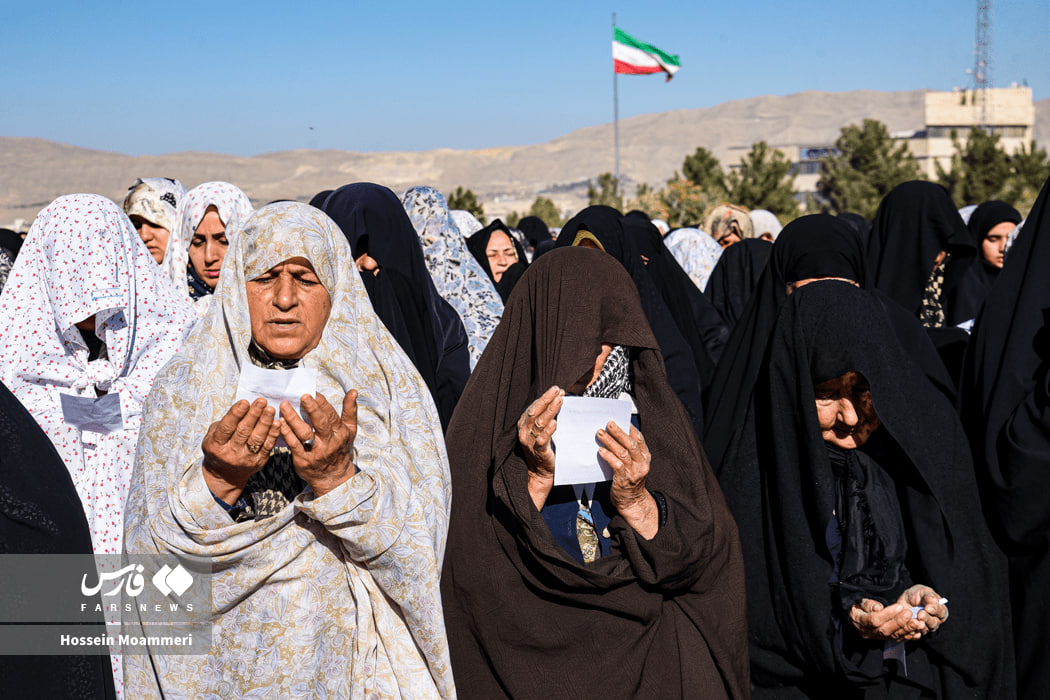 عکس/نماز مردم بجنورد برای نزول باران